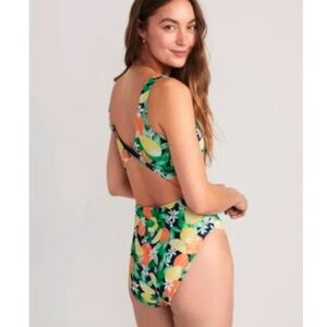 NWT Old Navy TwistBack Cutout One-Piece High Cut Swimsuit Lemon Oranges Print XL